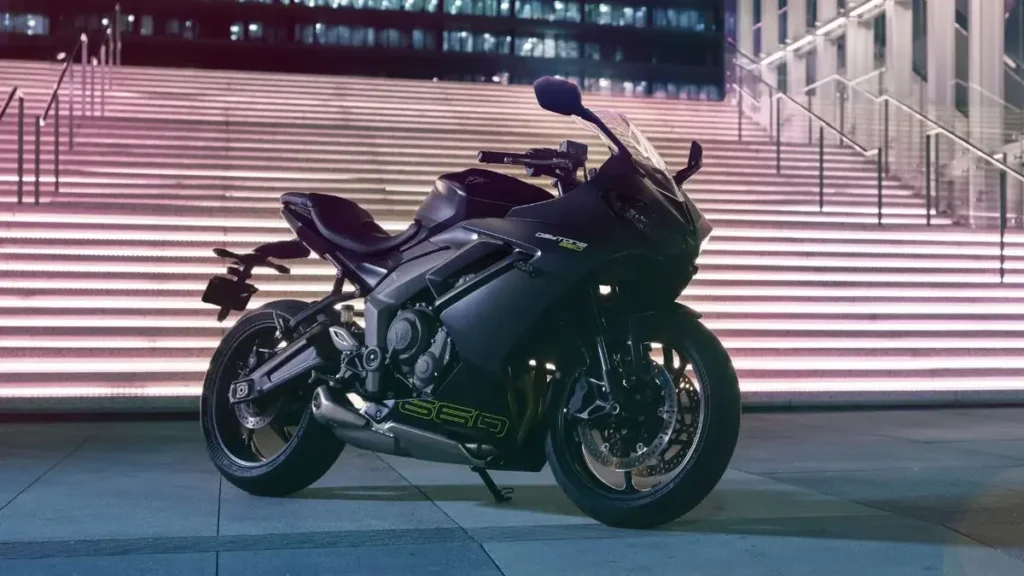 Triumph Daytona 660 Triumph Daytona 660