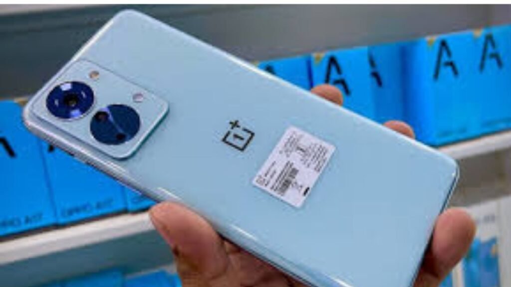 One Plus ₹20,000 की कीमत में आ सकता है One Plus का नया 5G स्मार्टफोन, 108MP कैमरे में सबसे होगा खास