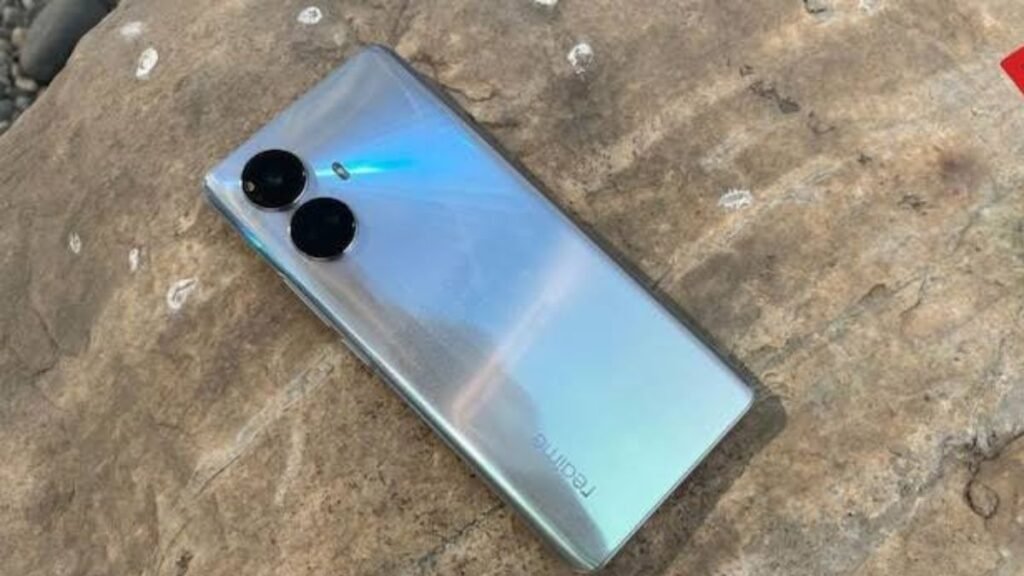 Realme सस्ते बजट के साथ में मिल जाता है Realme का यह तूफानी 5G स्मार्टफोन, कम कीमत में सबसे खास