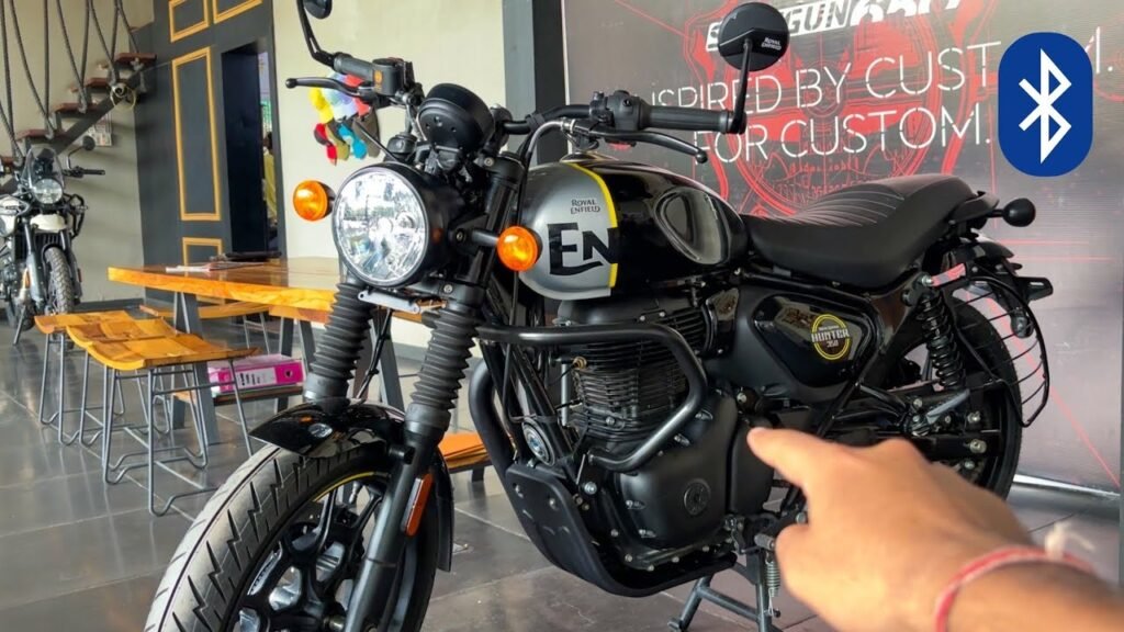 Royal Enfield Royal Enfield की बेजोड़ राइडिंग का अनुभव! जानें Hunter 350 की कीमत, फीचर्स और क्या है खास